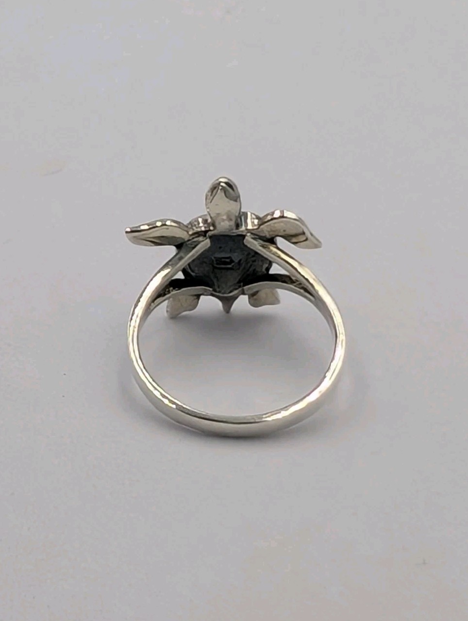 925 Sterling Silver Sea Turtle Split Heart Inlaid Abalone Shell Ring – Sz 7.75