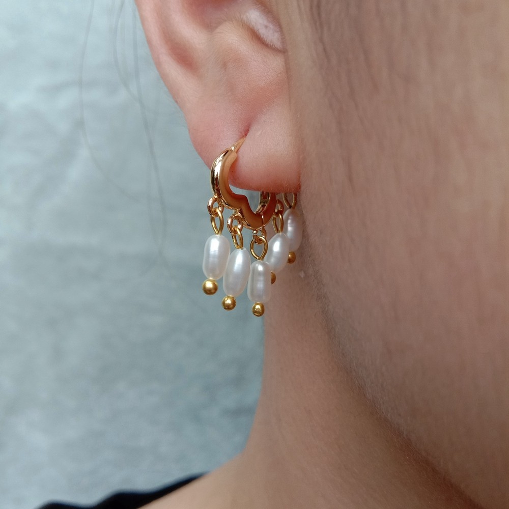 Freshwater Cultured White Rice Pearl Cloud Earrings
