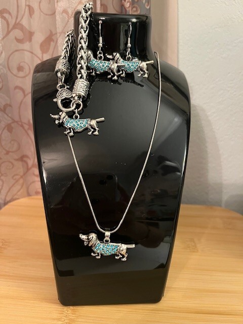 dachshund 3 piece rhinestone jewelry set NEW