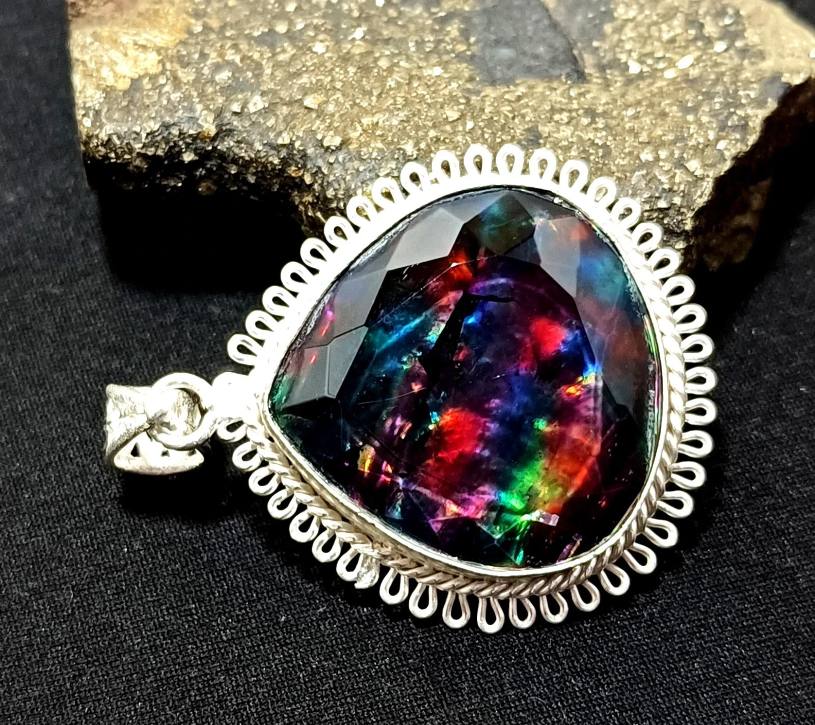 72.15 Ct Natural Ammolite Doublet Certified Gemstone Pendant With Sliver Chain