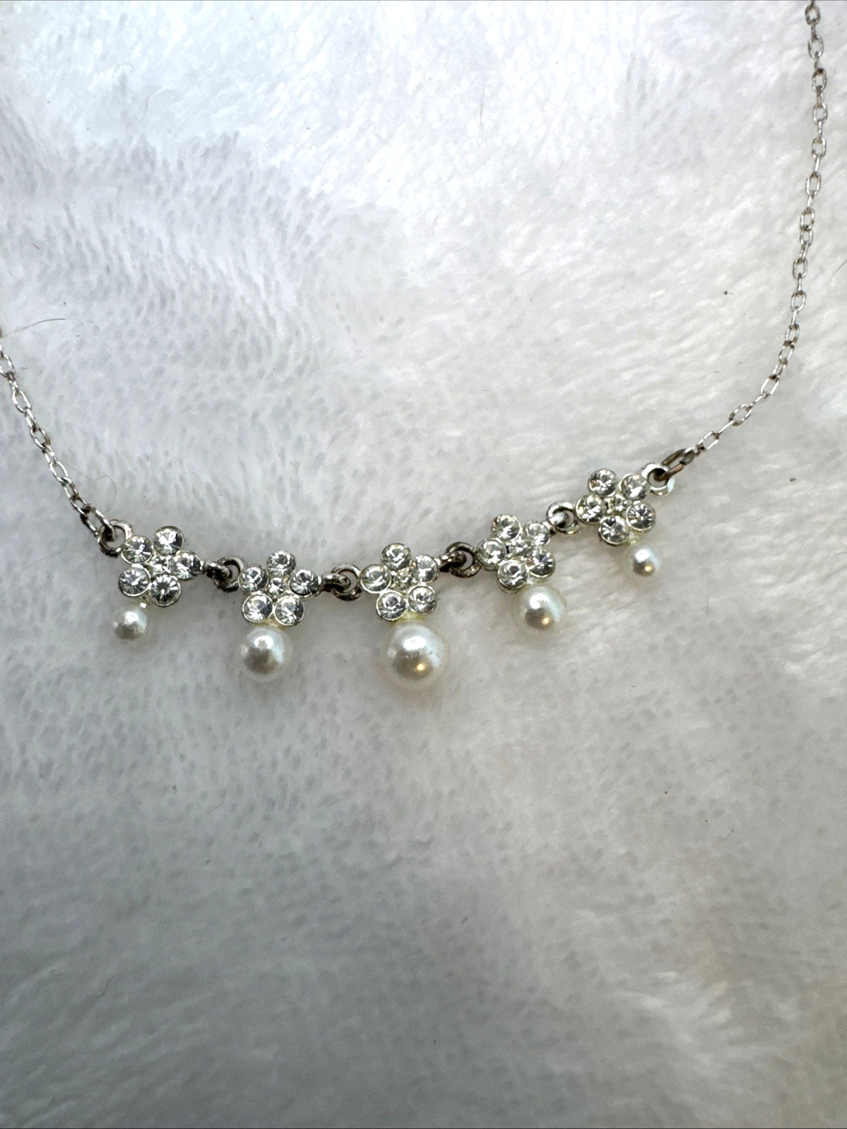 Darling Silver minimalist dainty pearl rhinestones link chain necklace y2k 2000s