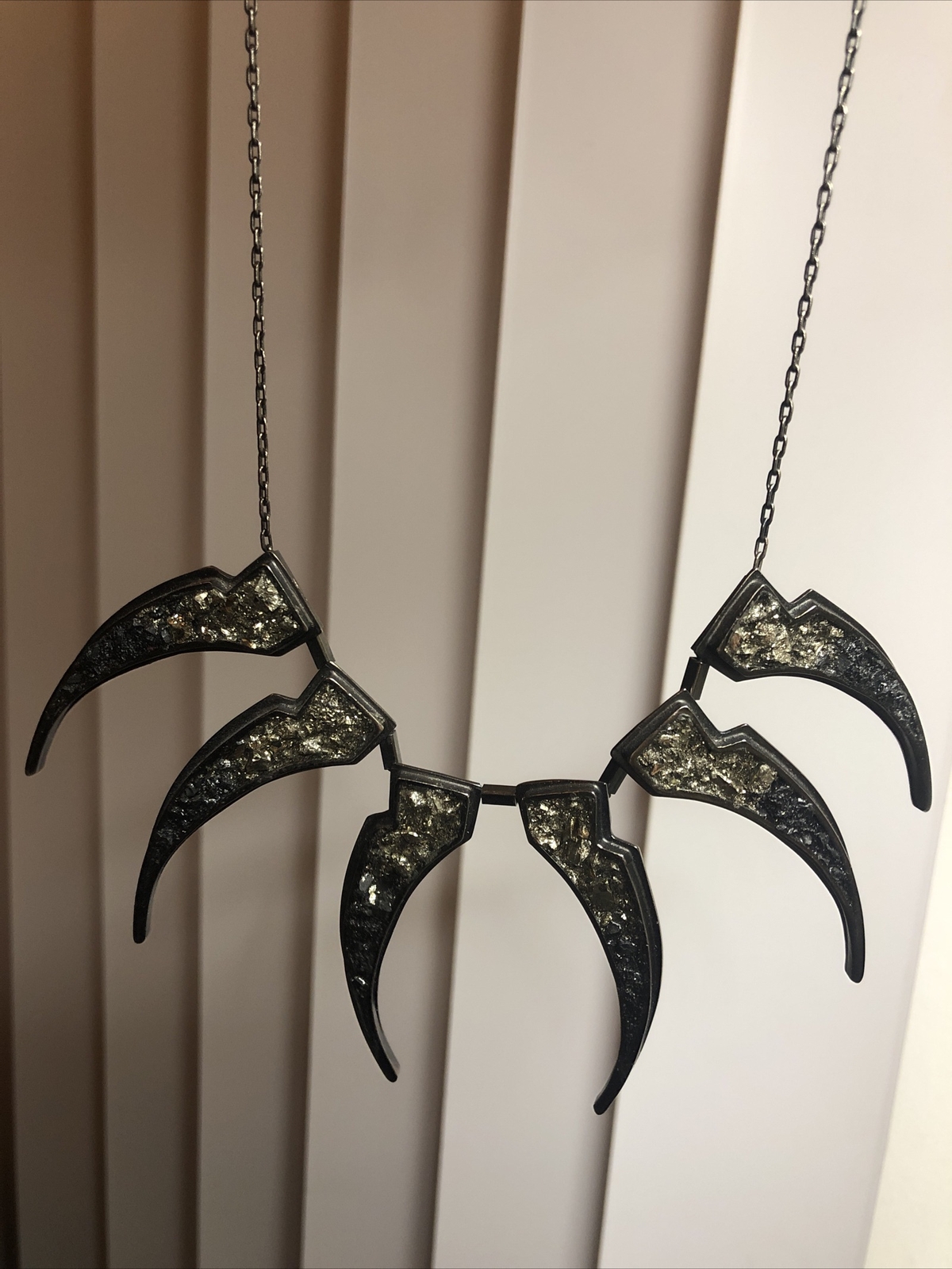 LADY GREY Sterling 925 Lobster Clasp Black Druzy Stone Claw Collar Necklace 16″
