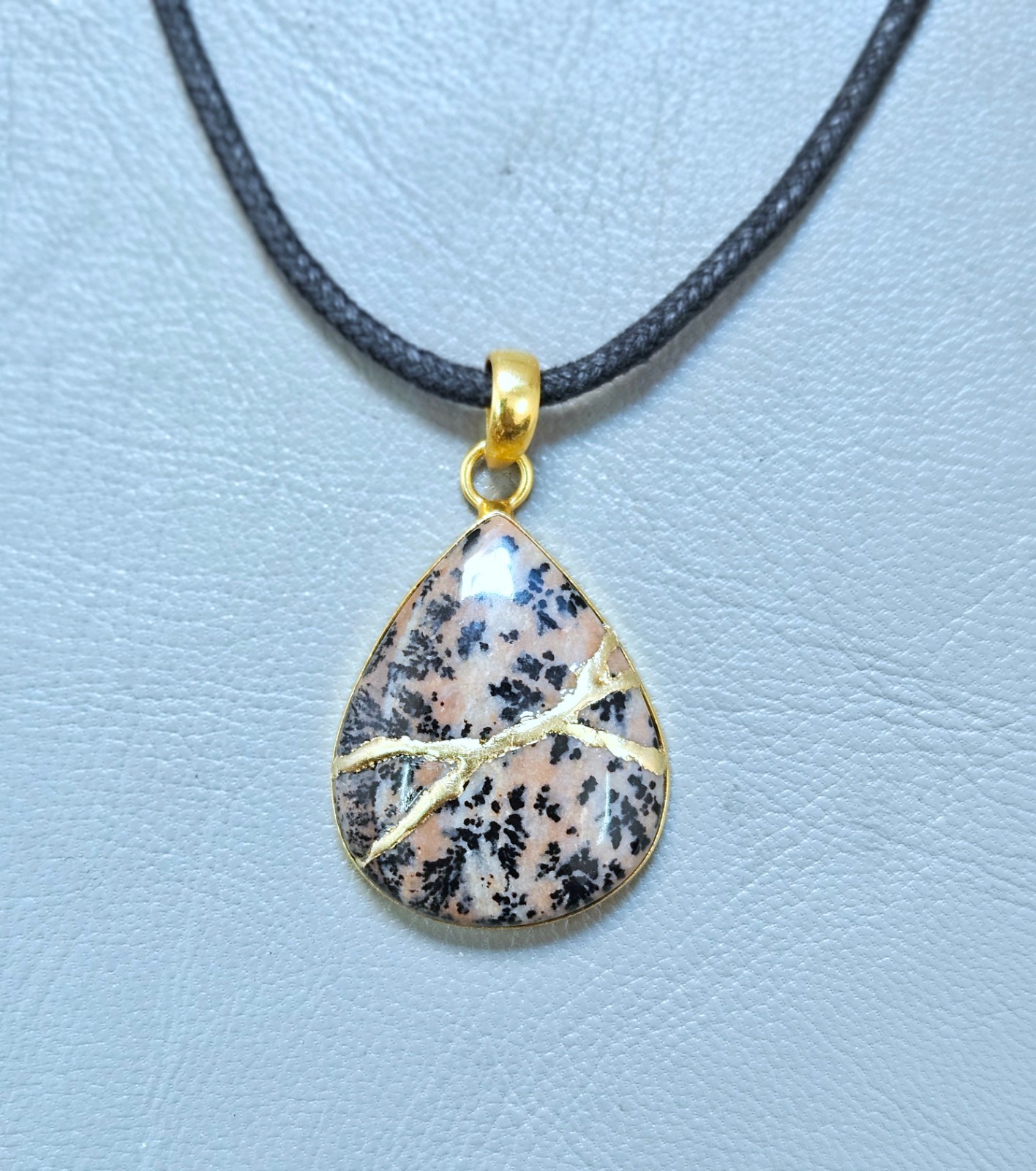 Necklace Dendritic Agate Pendant Kintsugi Art Brass Gold Plated Jewelry Gift