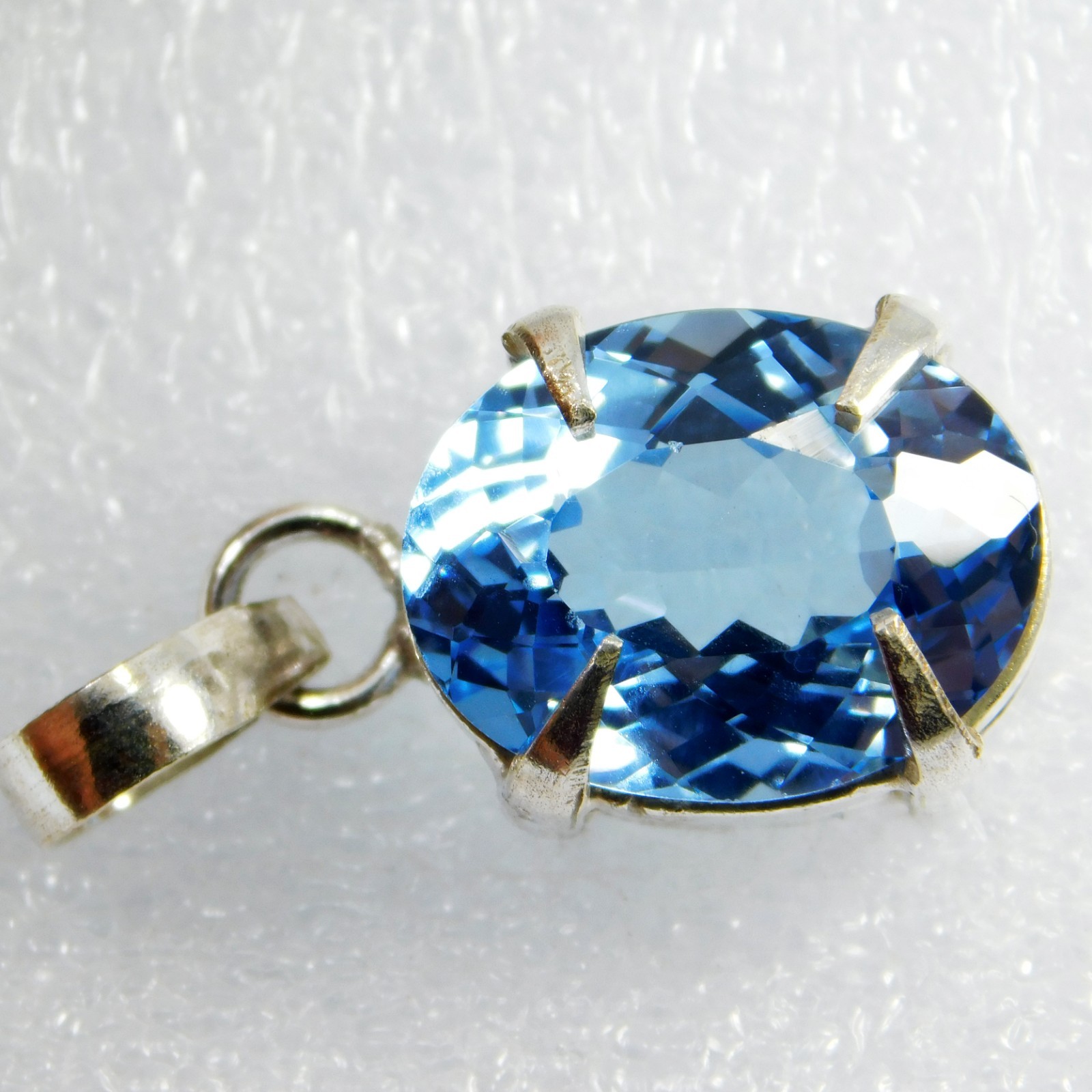 Natural 32.50 CT Certified Blue Sapphire Loose Gemstone Pendant 925 Solid Silver