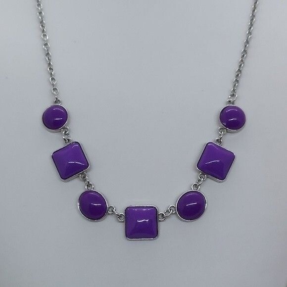Purple cabochon necklace