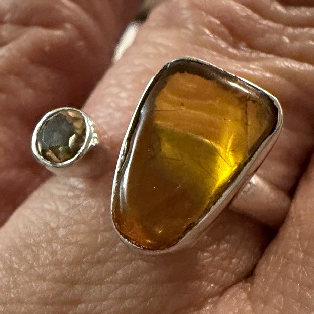 Stunning Baltic Amber and Smokey Quartz stamped Sterling Silver bypass ring