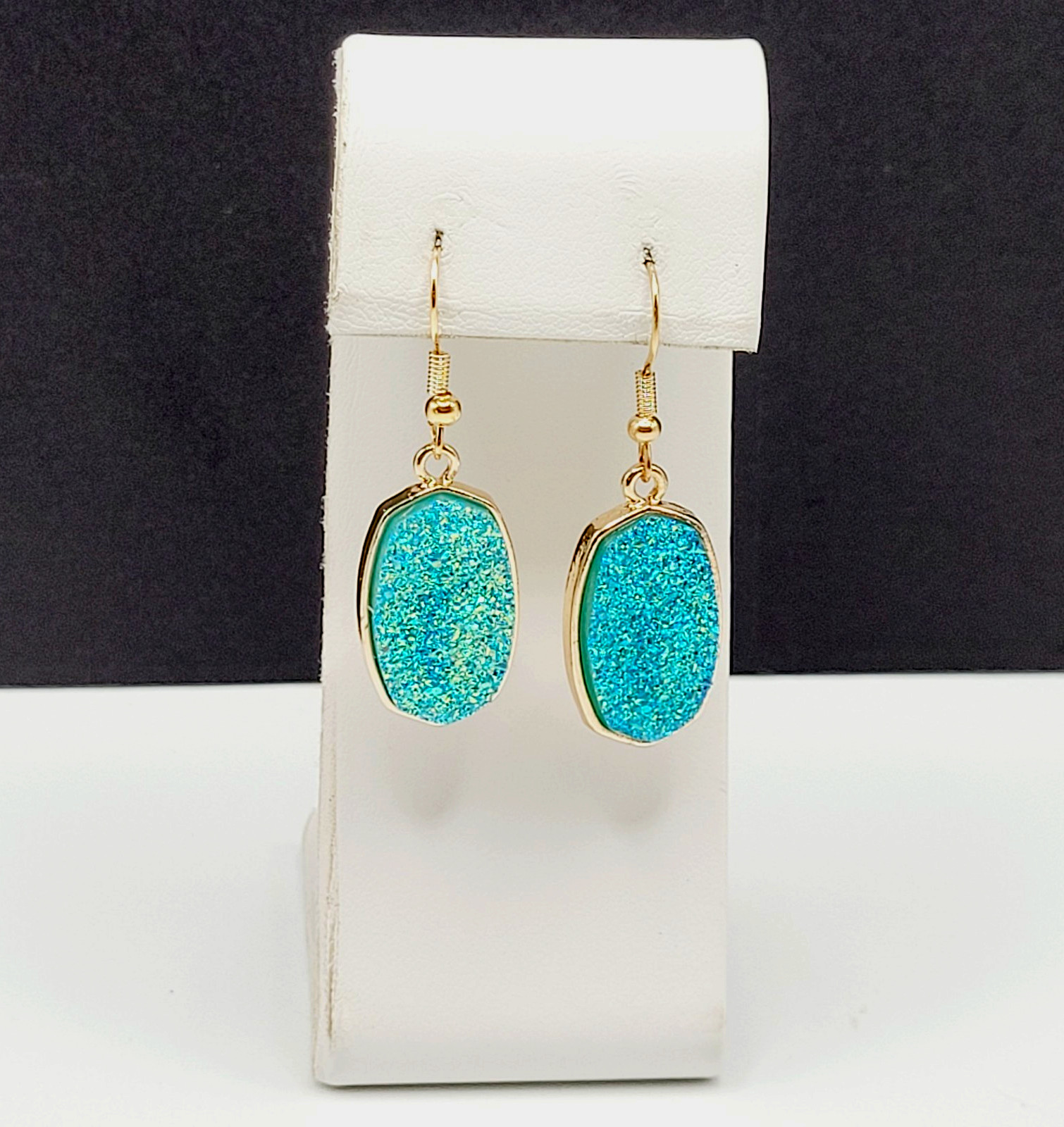 Modern Sparkle Faux Druzy Turquoise Color Gold Tone Pierced Hook Dangle Earrings