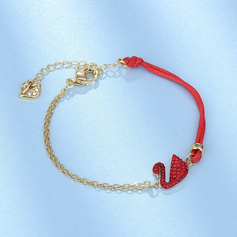 Elegant Swarovski Element Red Swan Red Rope Bracelet – New Year Gift for Her