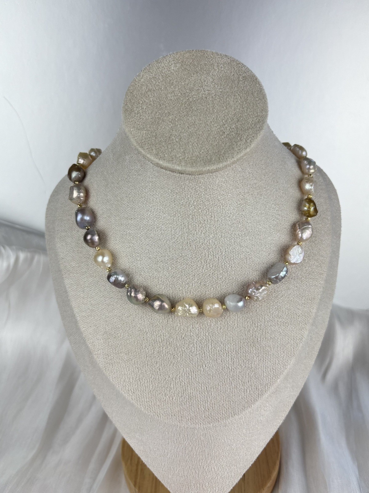 Genuine Freshwater Pearl Necklace Handmade Gift Boxed
