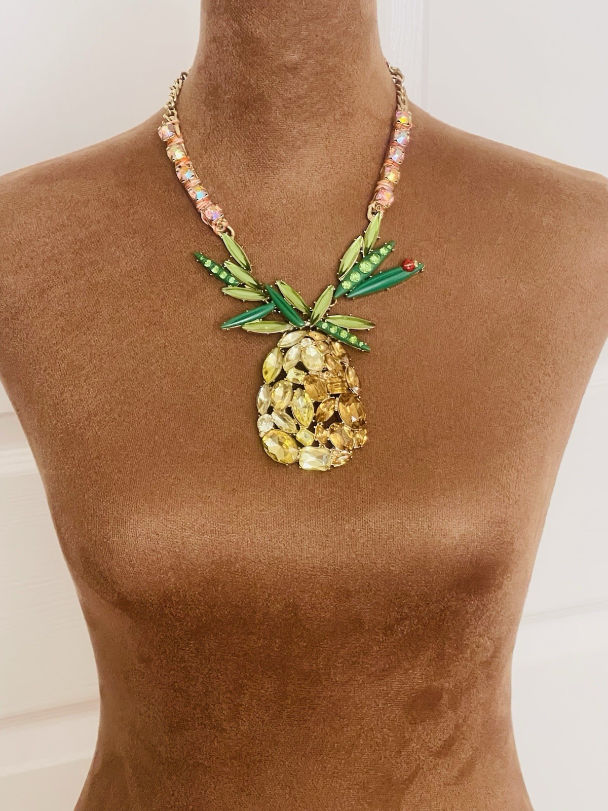 Betsey Johnson Very Large Rhinestone Pineapple Pendant Statement Necklace 18″