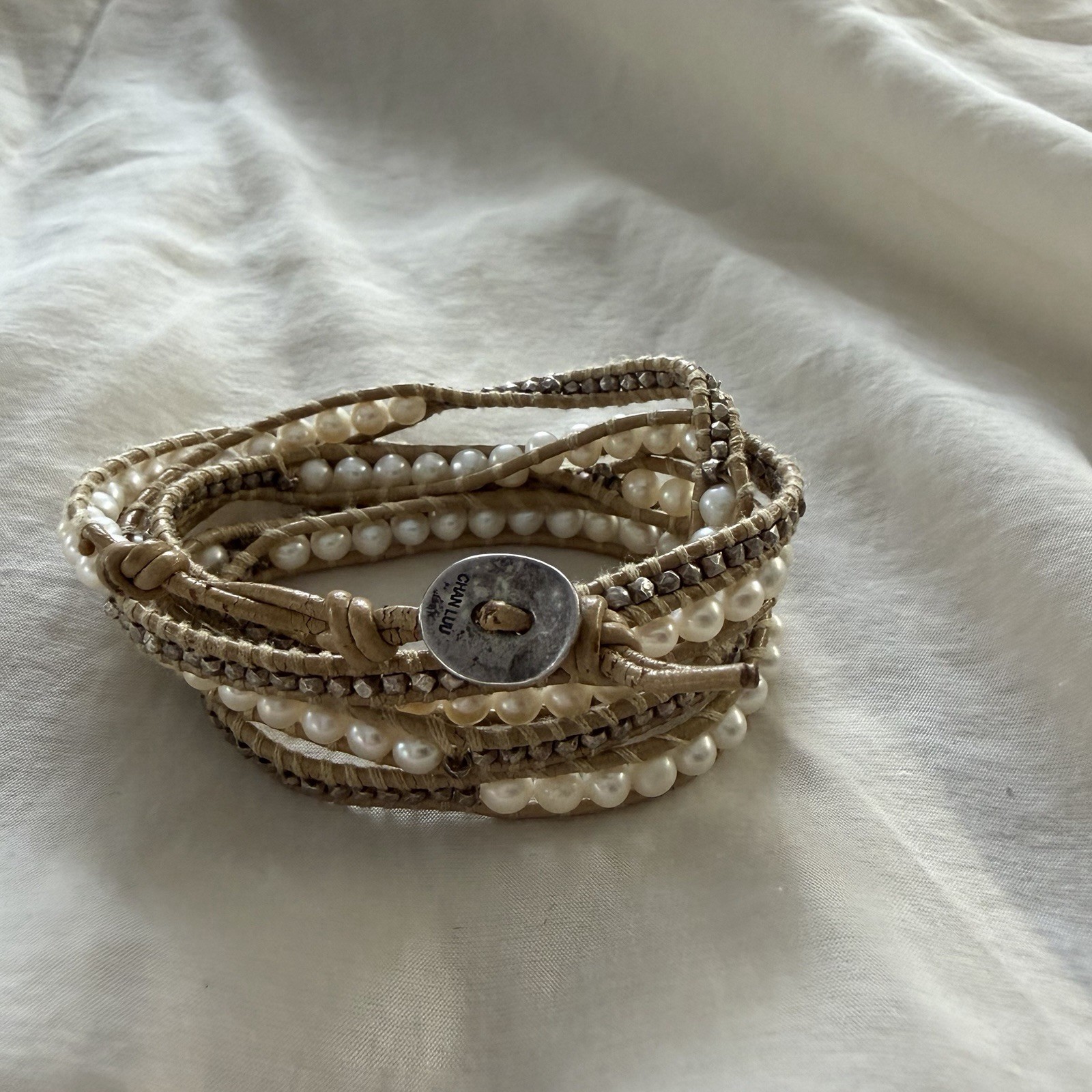 CHAN LUU 5 Wrap Bracelet Pearl & Silver Beads Leather Boho Style