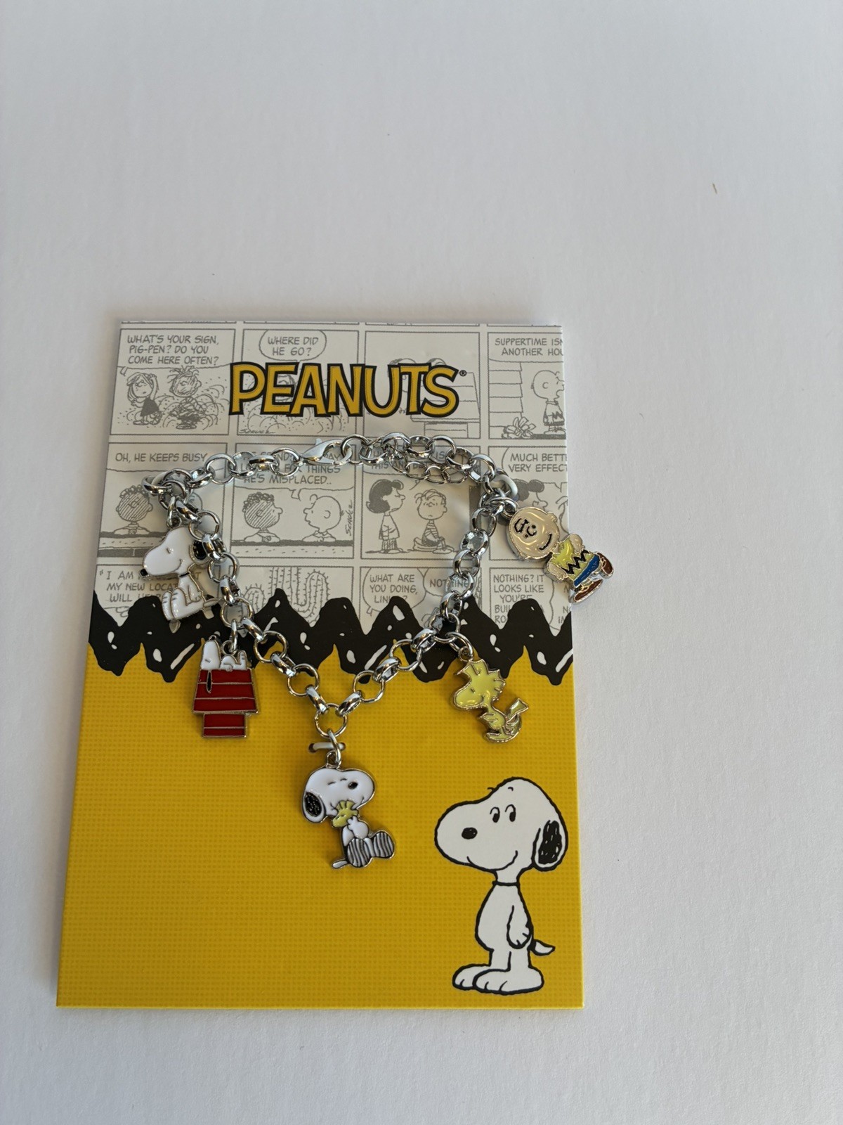 PEANUTS Snoopy 5 Charms Bracelet Woodstock Charlie Brown NEW
