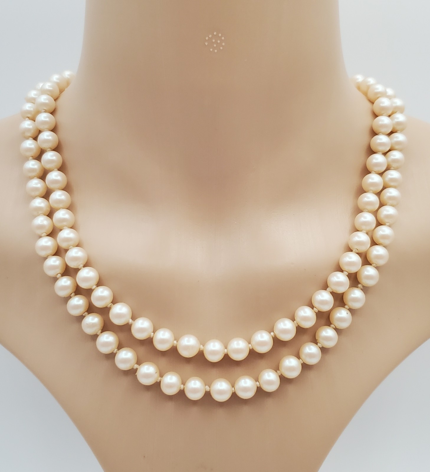 VTG Necklace 36in Opera Length Long Ivory Faux Pearl Knotted Single Strand FLAW