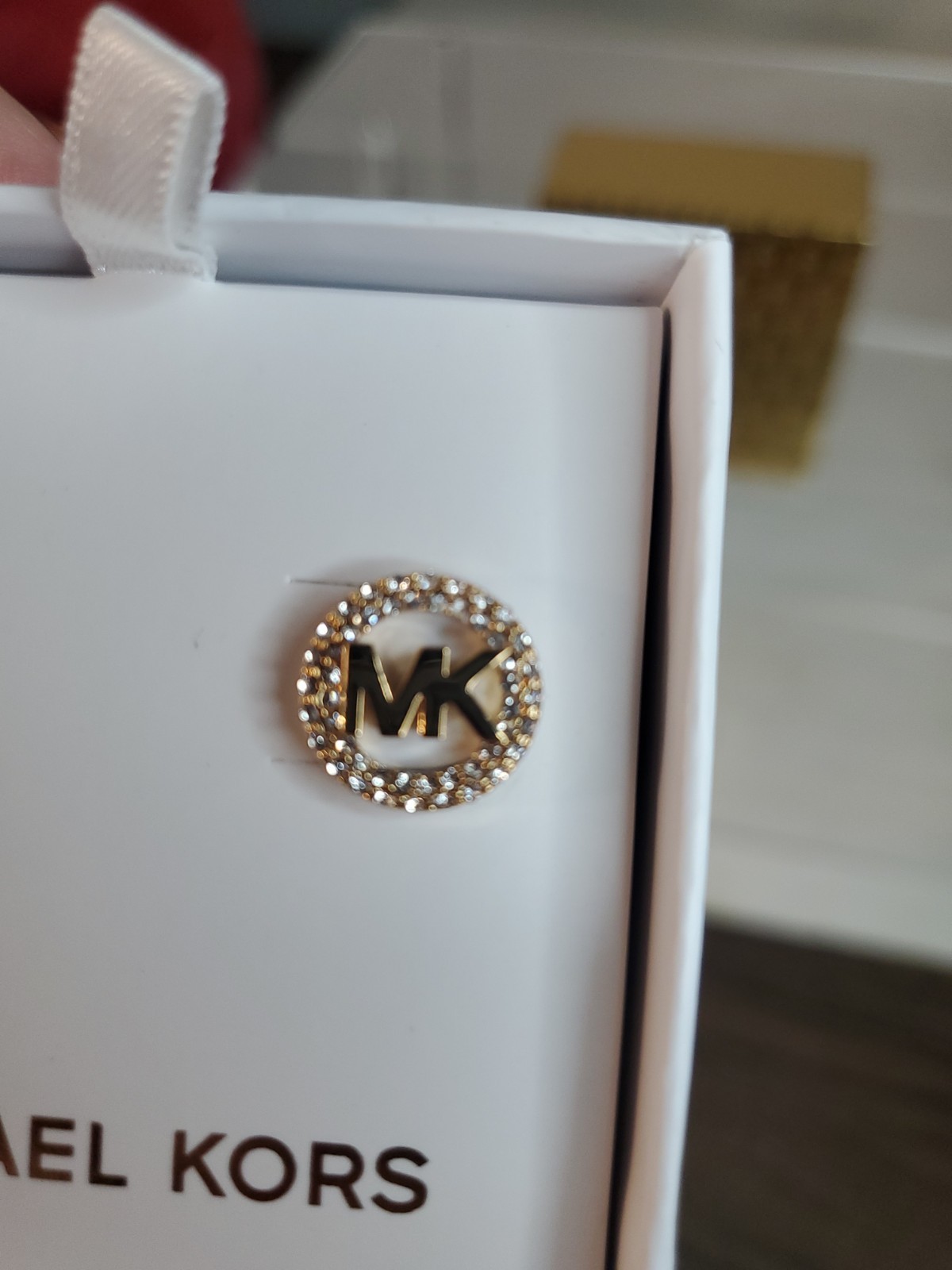 NWT Michael Kors Gold-Tone Logo Pave Stud Earrings MKJX7324921