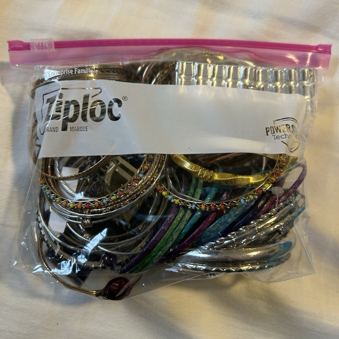Lot of 50 Assorted Fashion Bracelets Mixed Styles Metal Leather Cuff Bangle Rese