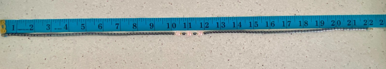Hematite Rose Quartz Gold Tone Beaded Necklace 22″ Barrel Clasp