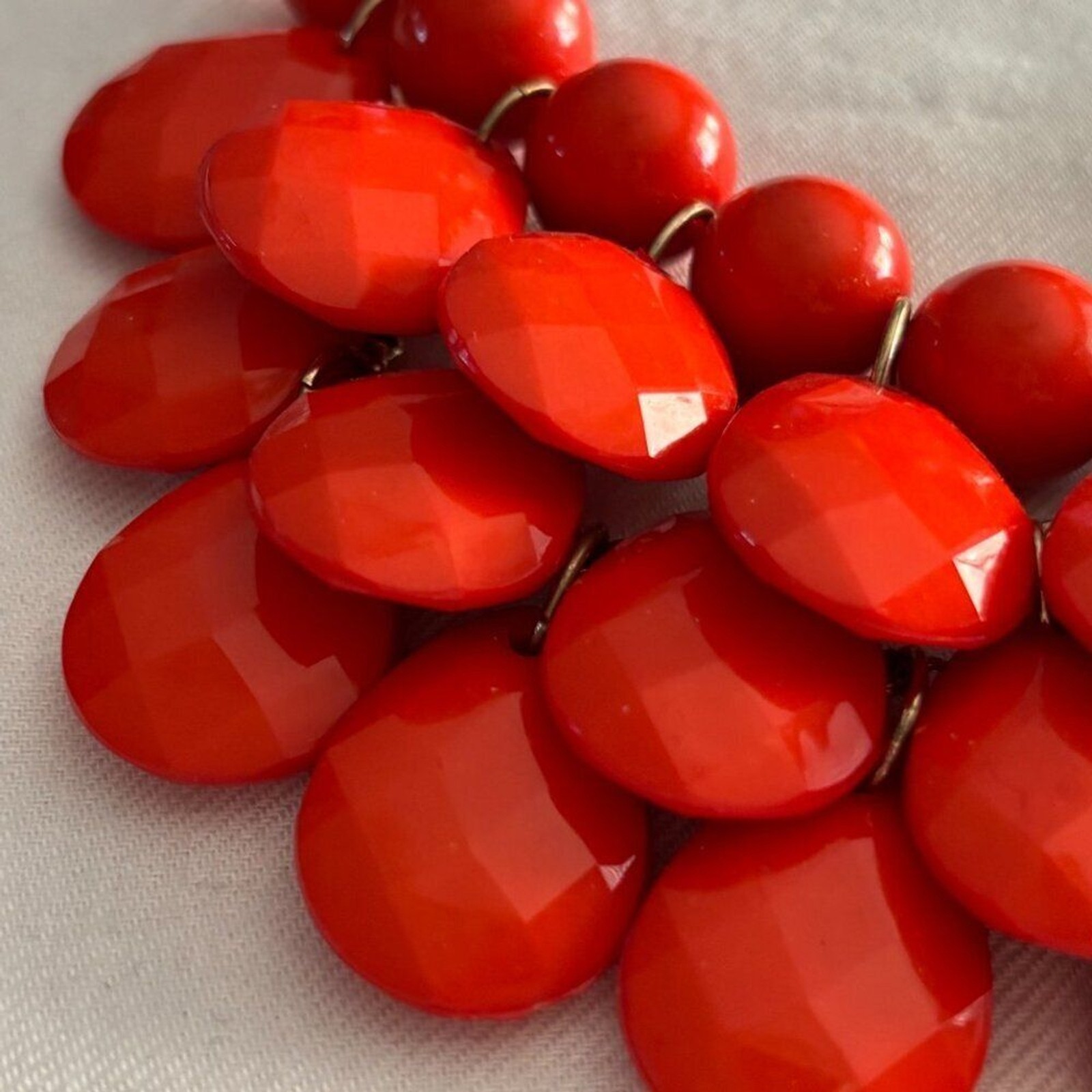 Red Statement Bib Necklace Faceted Teardrop Beads Bold Fashion Jewelry