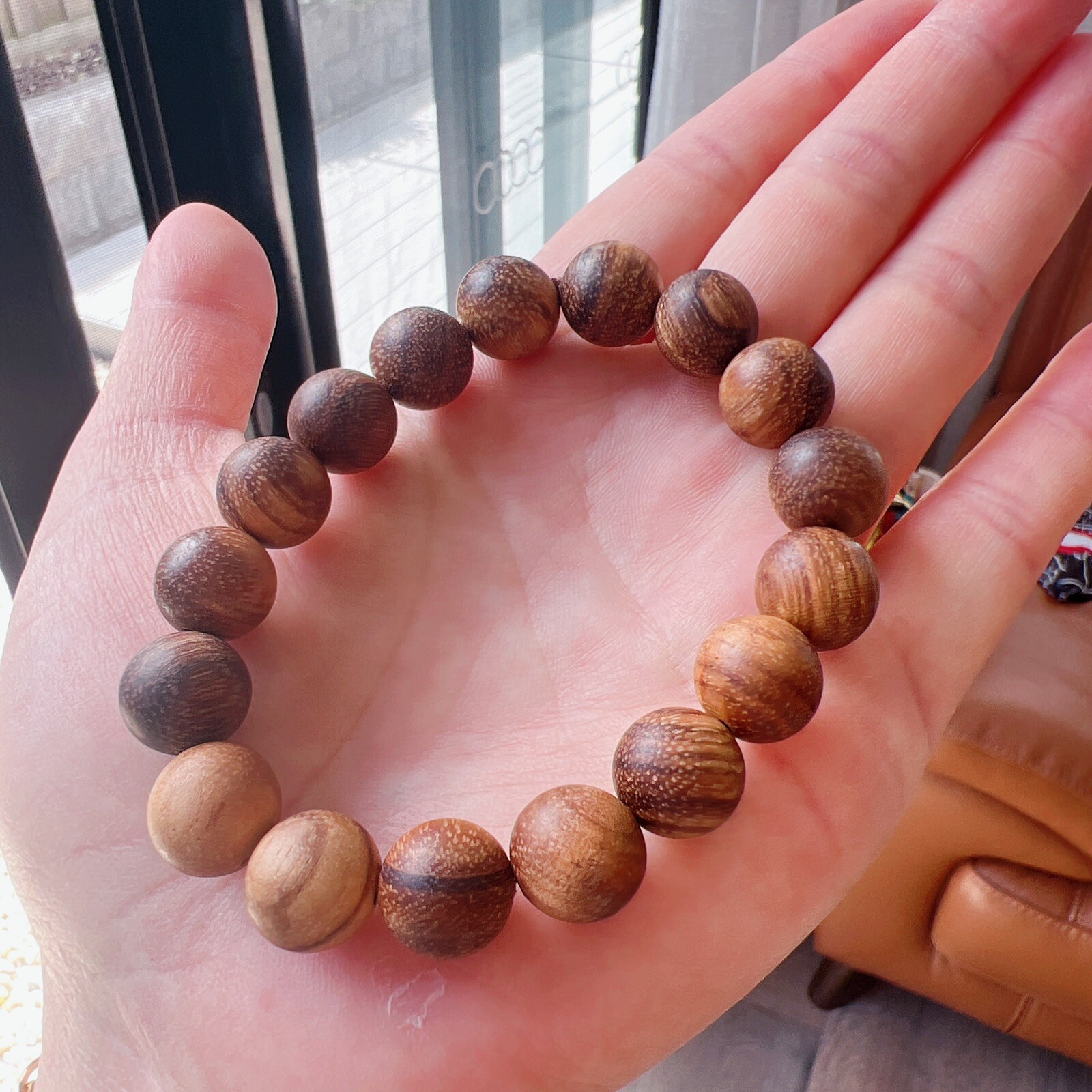 Good Quality Natural Real Agarwood Beaded Bracelet , 12mm Bead