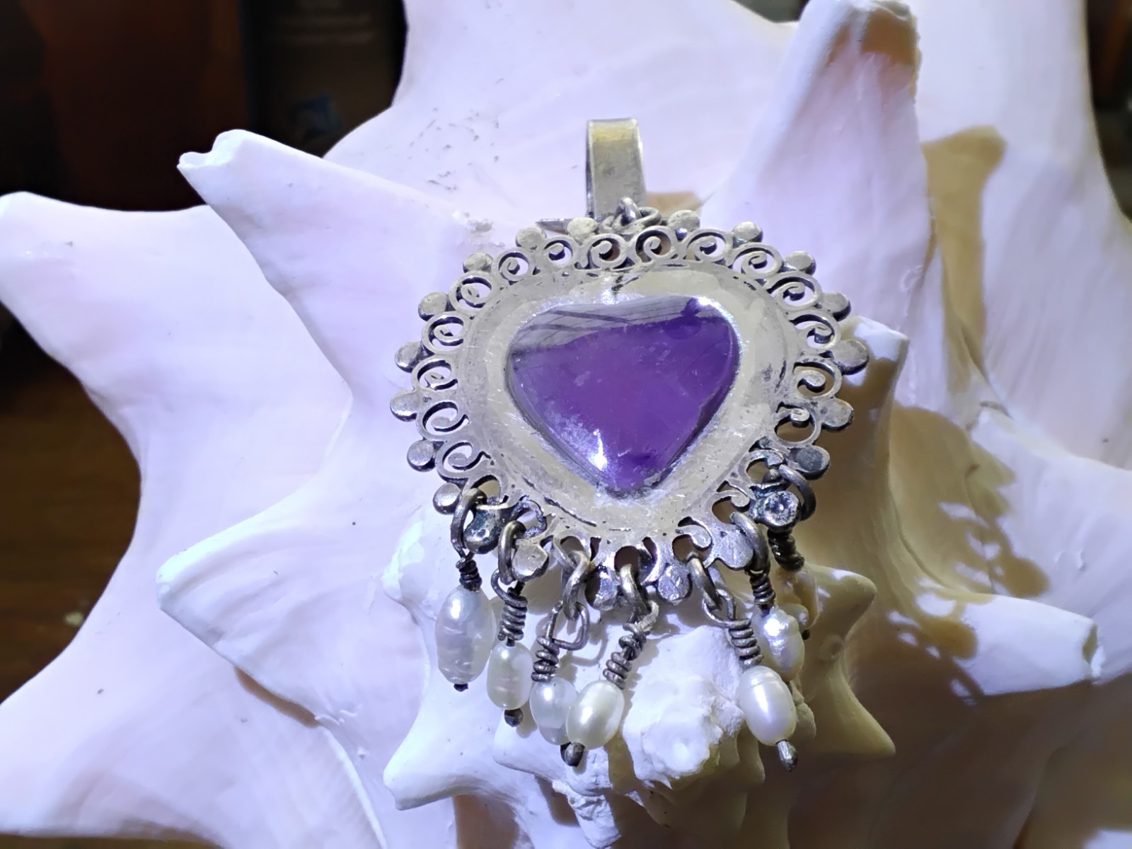 ♡ Stunning Egptian Revival Heart Pendant ♡ Silver ♡Amethyst♡ Freshwater♡Pearls ♡