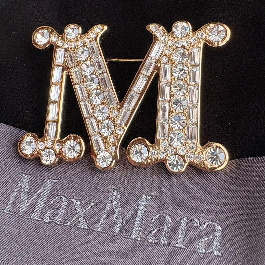 Max Mara Vintage Luxury Crystal M Logo Gold Brooch Pin Made in Italy Mint