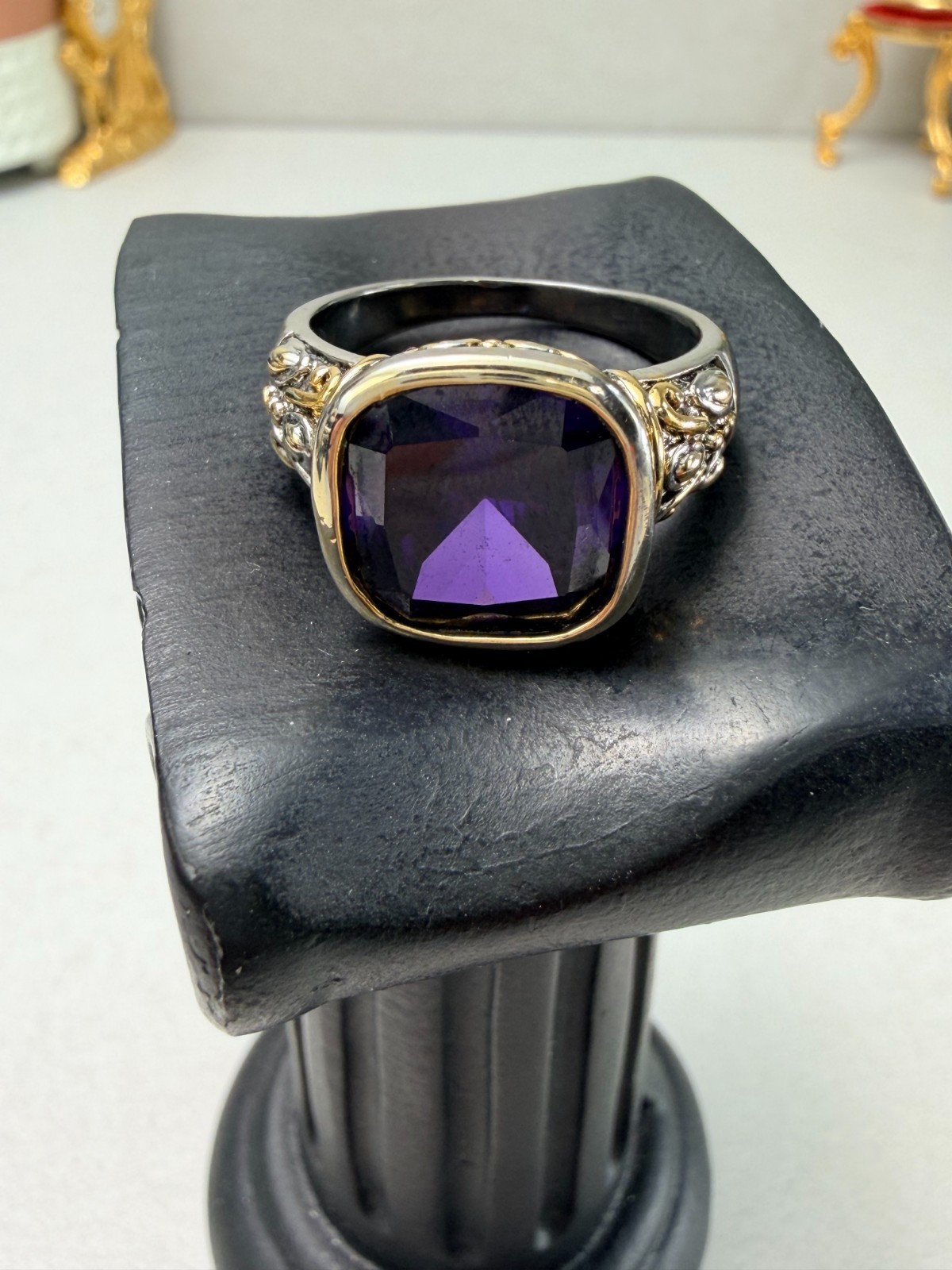 Bold Purple Crystal Ring Two Tone Statement Faceted Stone Size 10