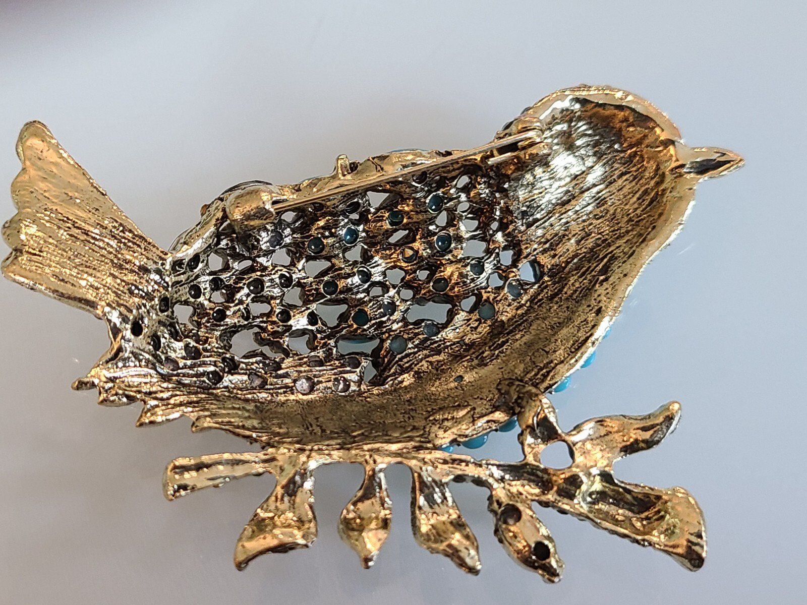 FAB HUGE 3.75″ New UNSIGNED I DESIGNER MARQUISE RHINESTONE BLUE BIRD PIN