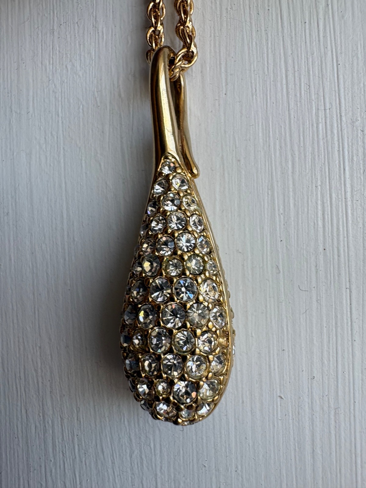 Vintage SWAROVSKI Swan Signed Pavé Crystal Teardrop Pendant Necklace Gold Plated