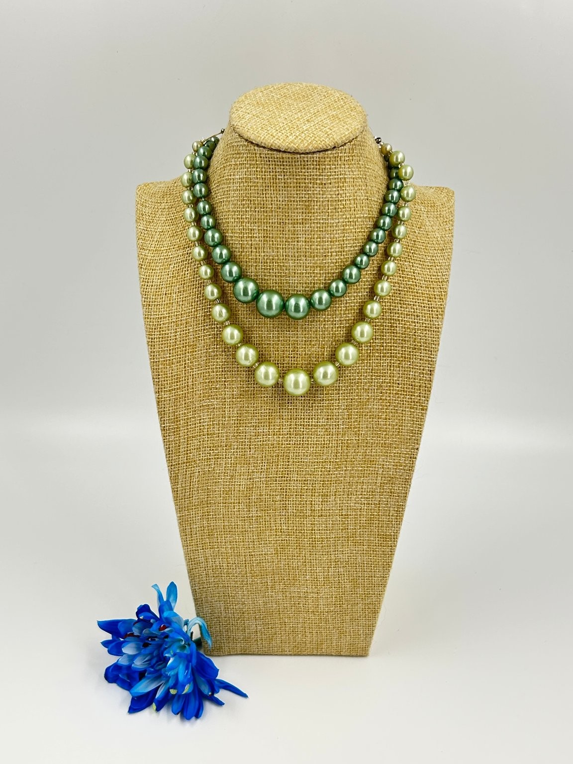 Vintage Green and Yellow Faux Pearl Double Strand Necklace 11-13 Inch
