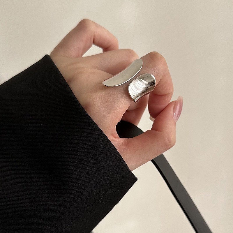 New Women’s Fashion Ring Minimalist Wide Face Geometric Opening Ring Zinc Alloy