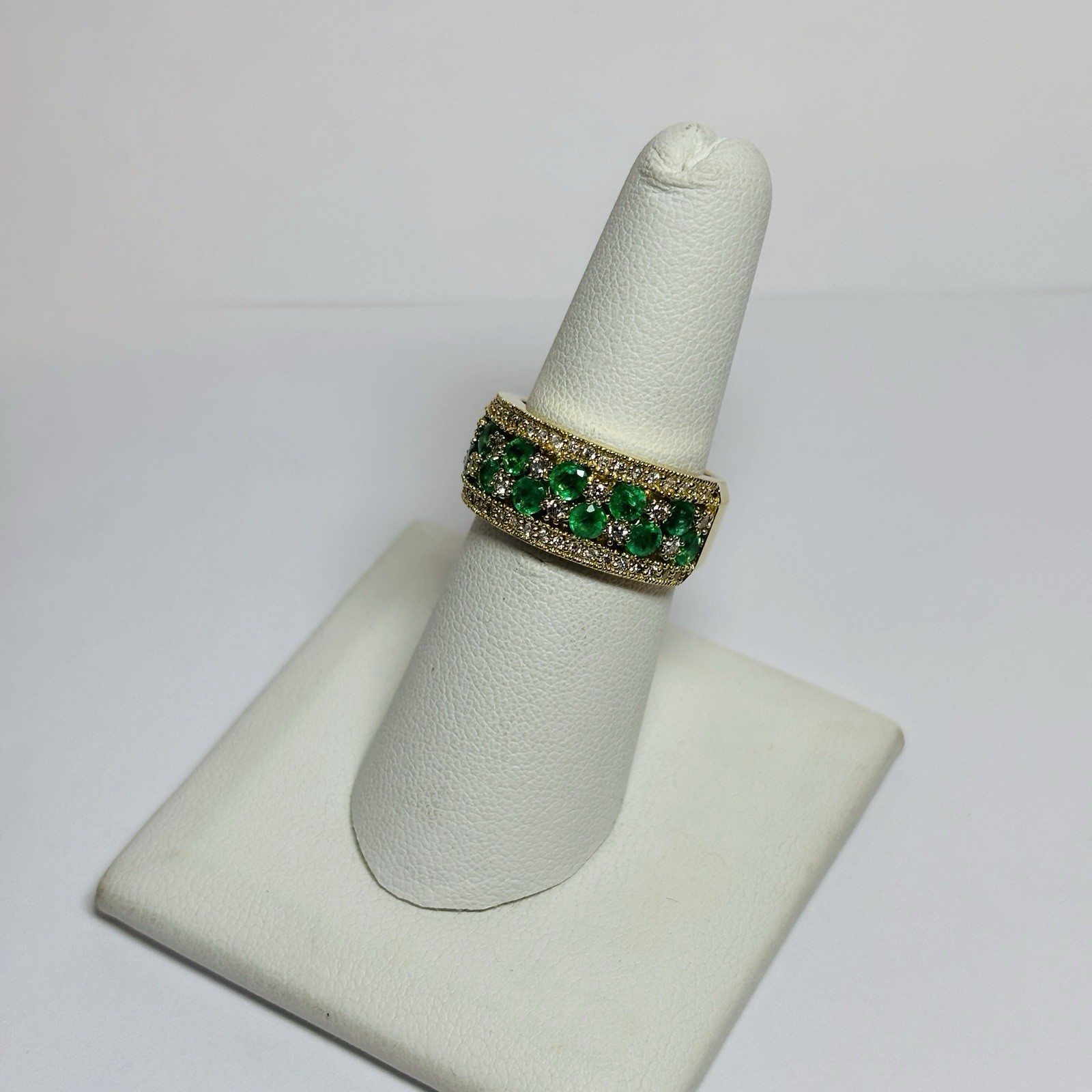 Effy 14K Gold Green Stone and Diamond Band Ring Size 7.25