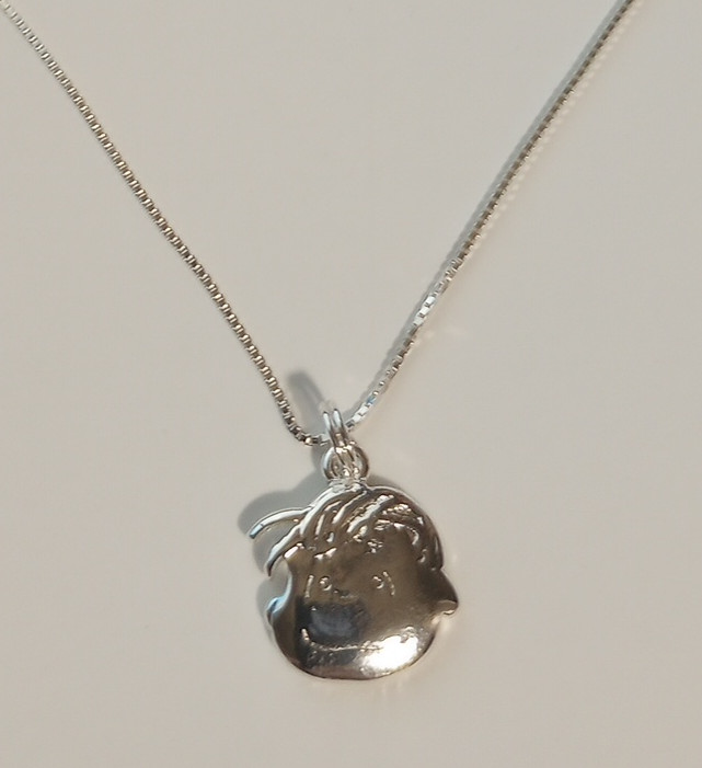 .925 Sterling Silver Necklace .925 Peanuts Linus Van Pelt Pendant Snoopy Friend