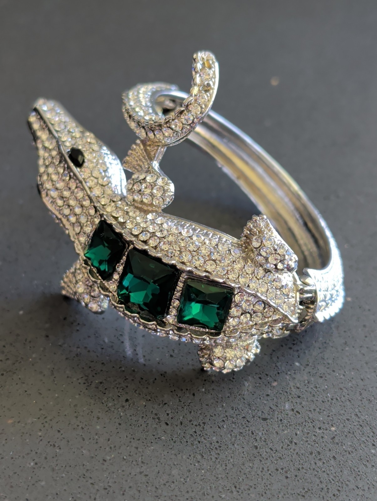 Bracelet Alligator Crocodile Green Rhinestone Pave Setting Hinged Cuff READ Q135