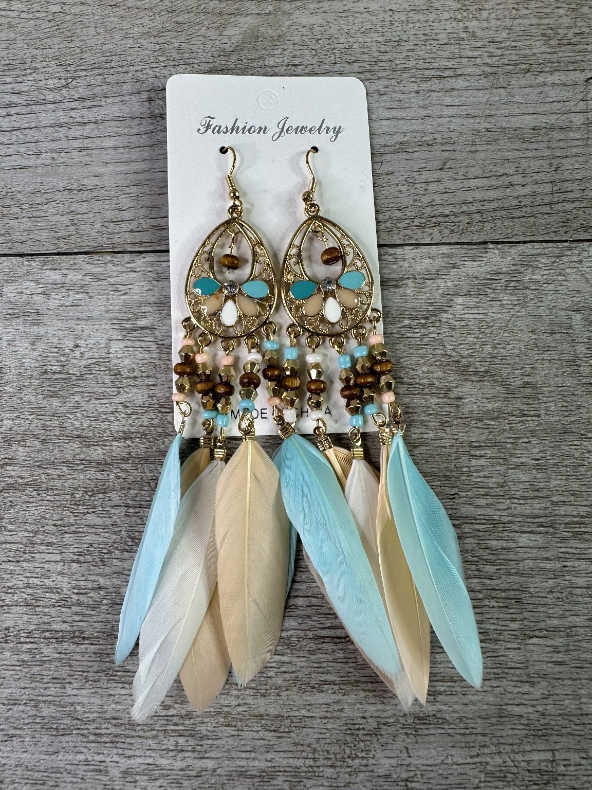 Boho Feather Dangle Earrings 3.5″ Gold Tone Beaded Turquoise White Cream Blue