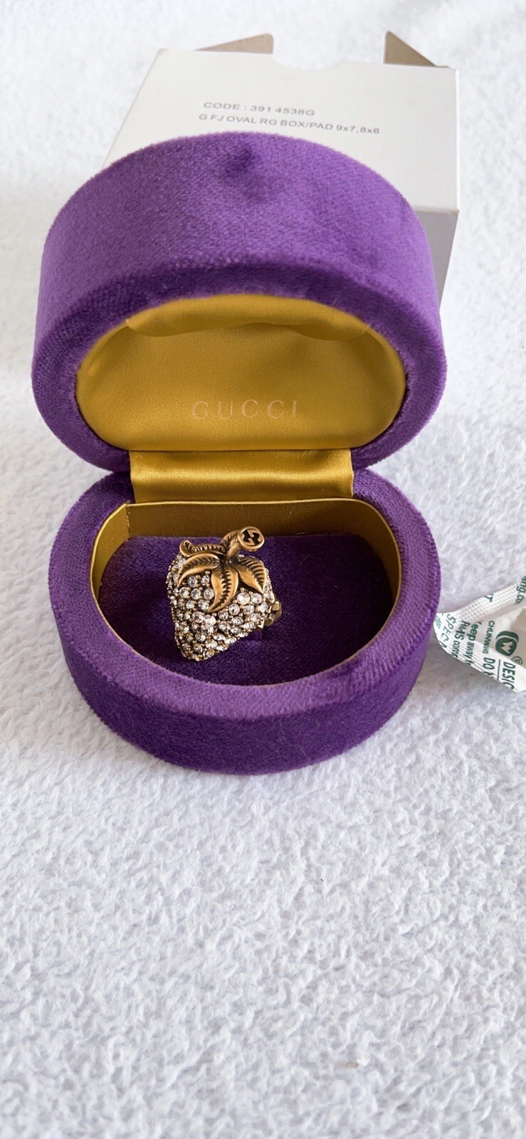 New Authentic Gucci Strawberry Ring with Crystals Size S US 6.5
