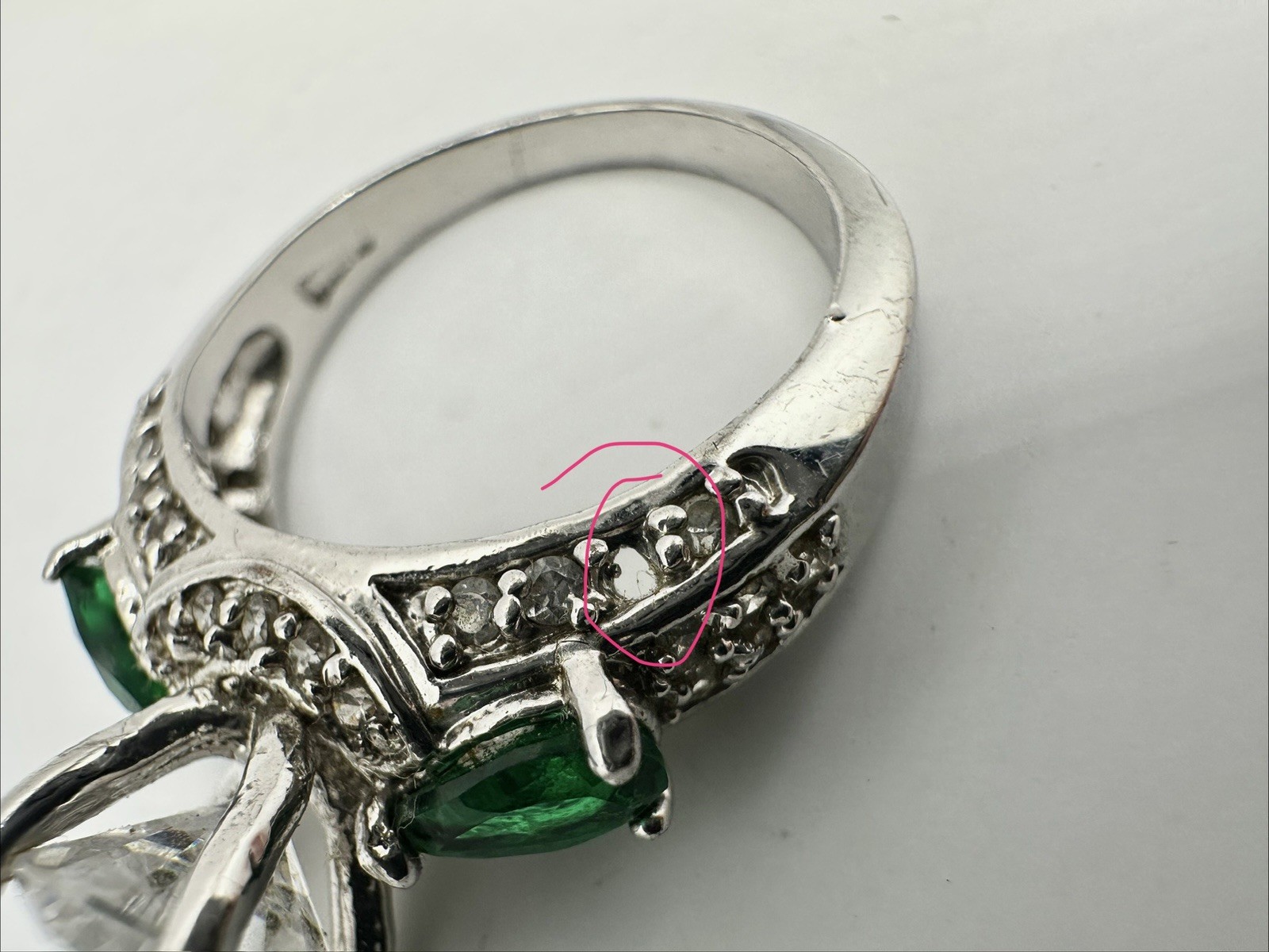 Silver Tone Cocktail Ring SZ8 Green Bling Signed China? Stone Missing Read
