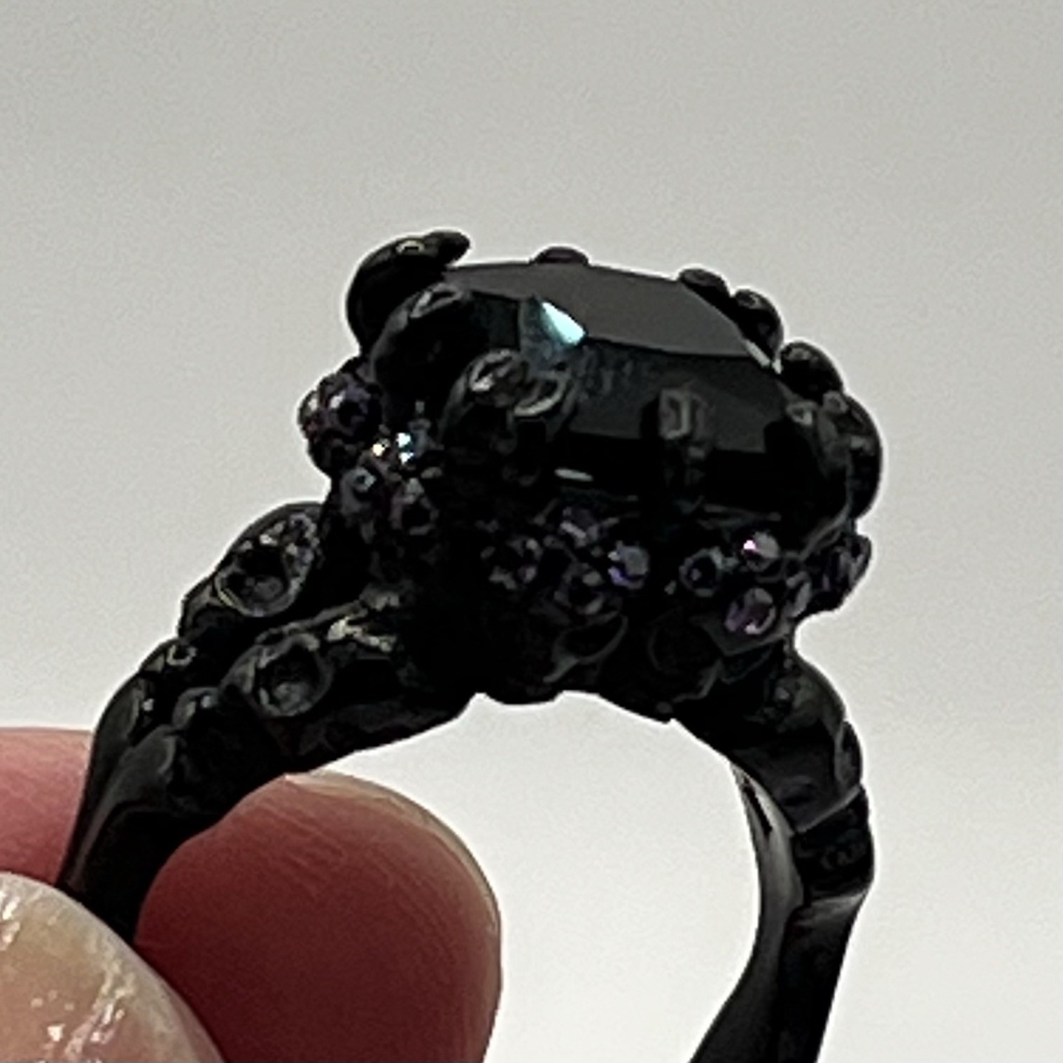 Skull Black Glass With Lavender Accent stones Ring Size 6 Whimsy Gothic Style