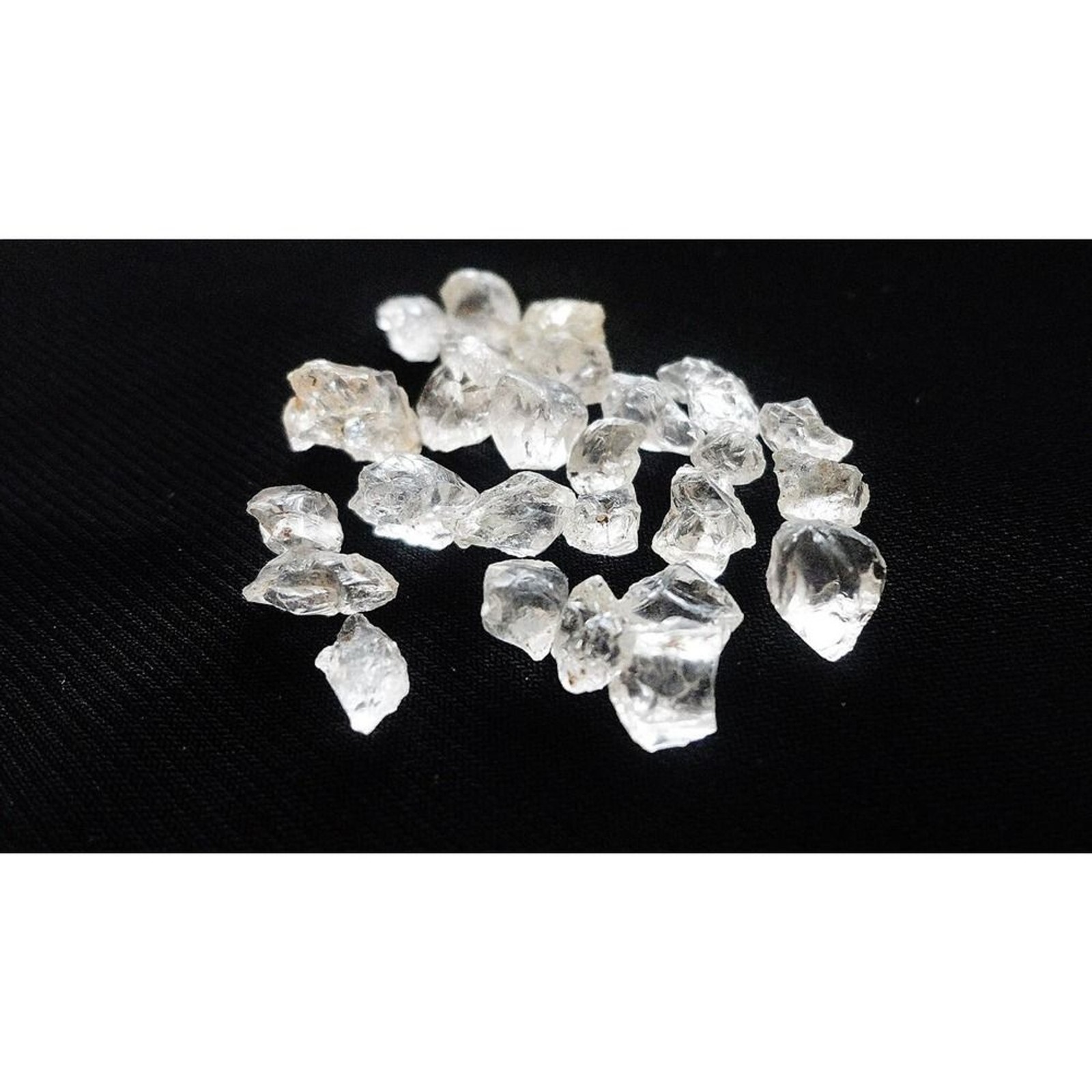 10 pcs size 5-9mm Quartz Raw Rough Natural Undrilled Loose Gemstone Bulk Quartz