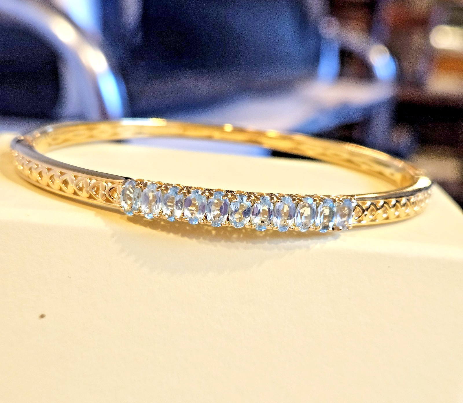 Paraiba Apatite Bangle Bracelet in 18K YG Plated (7.25 In)