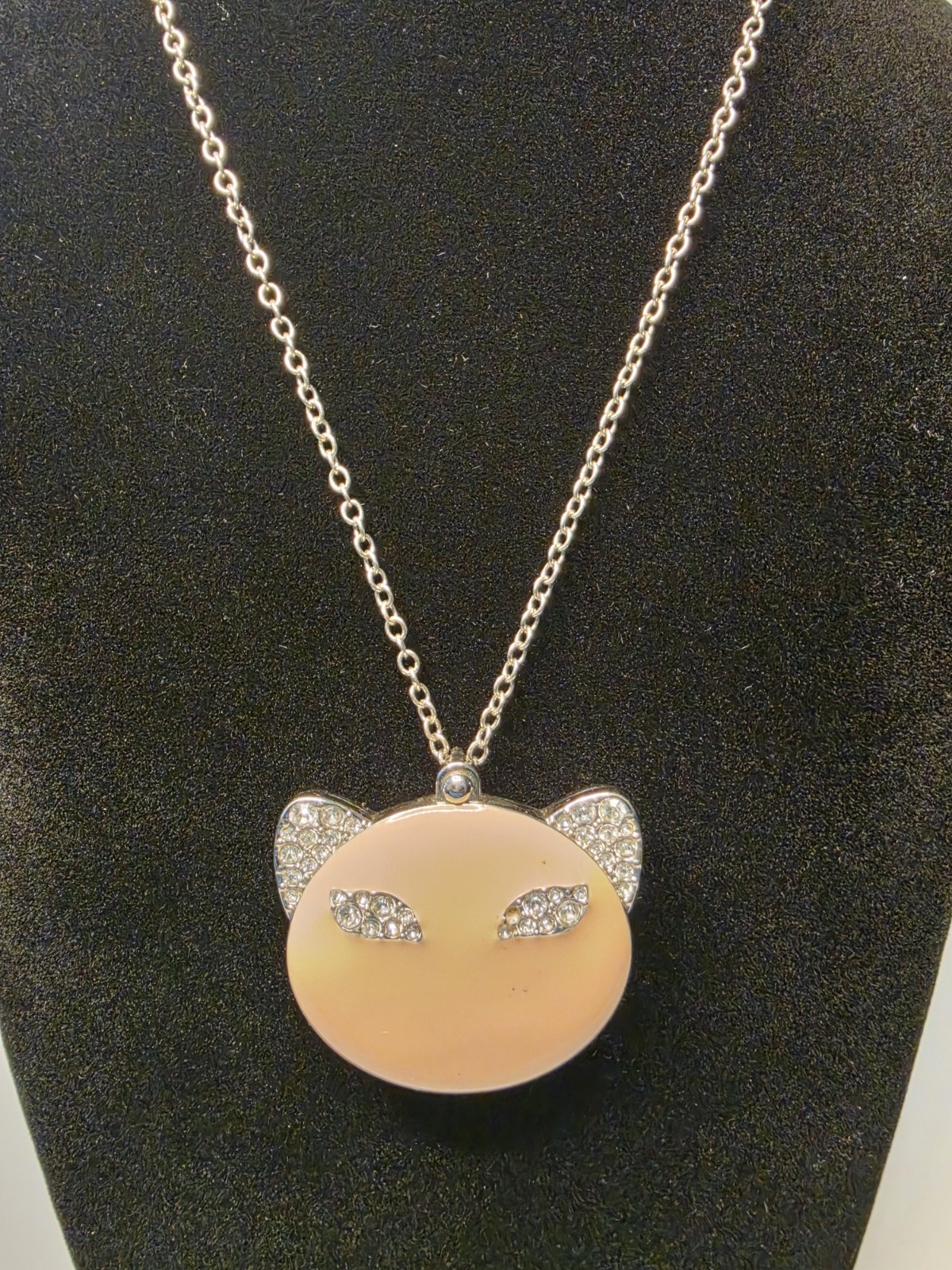 KATY PERRY ‘Meow’ Pink Enamel Cat Pendant /Locket