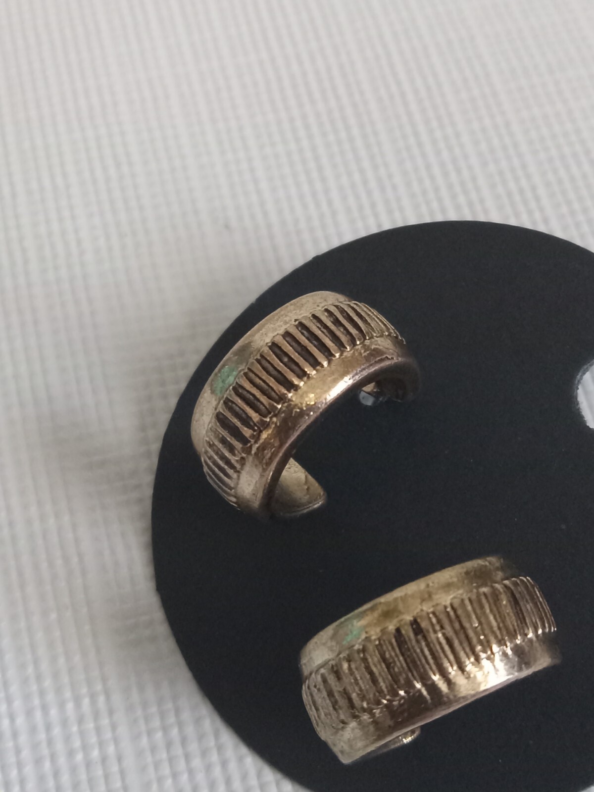Goldtone Metal Half Loop Ribbed Stripe Post Back Fashion Earrings Fair Condition