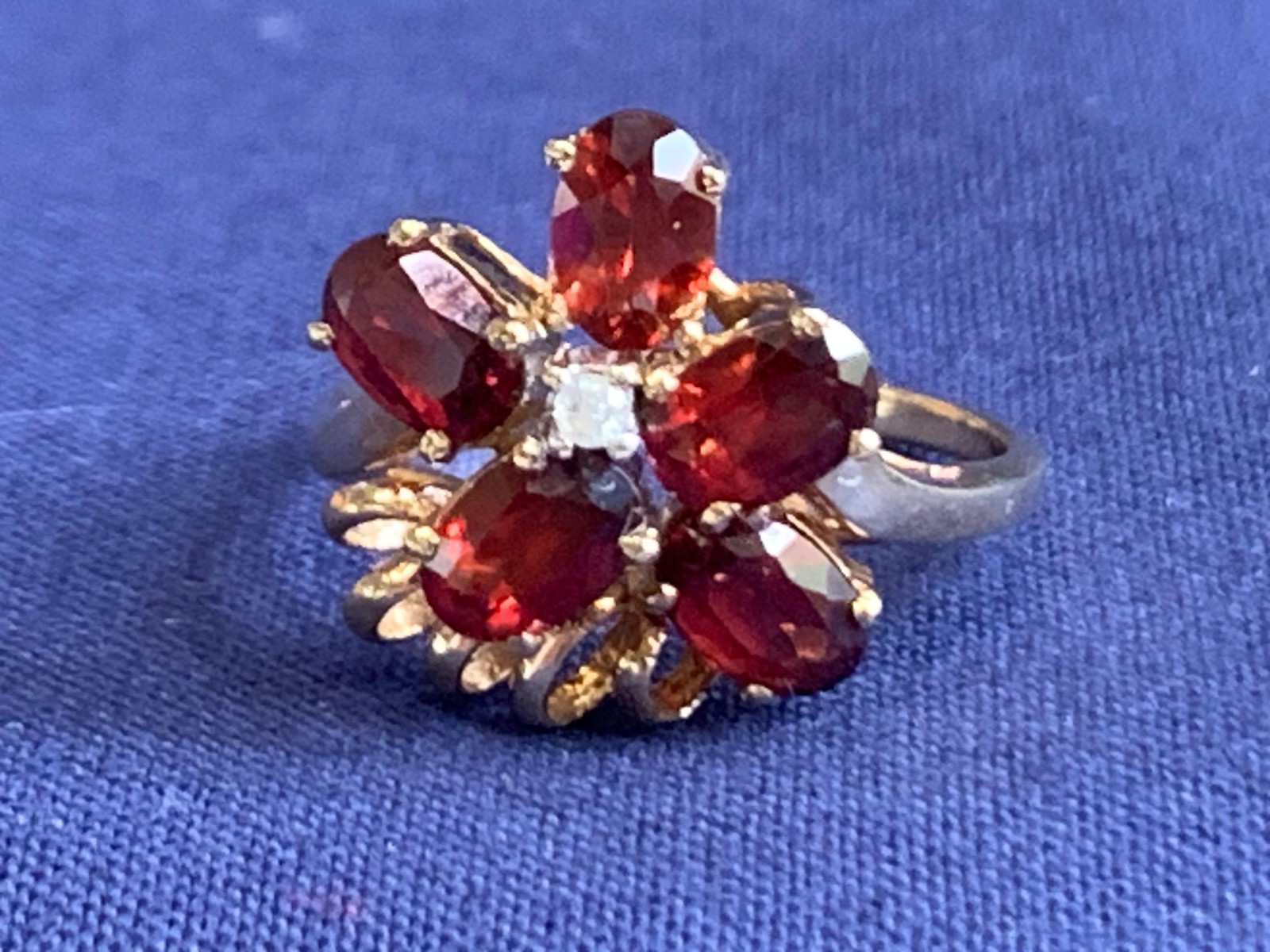 10K Yellow Gold Diamond Ring 3.24g Fine Jewelry Size 6.5 Band Garnet Color *READ