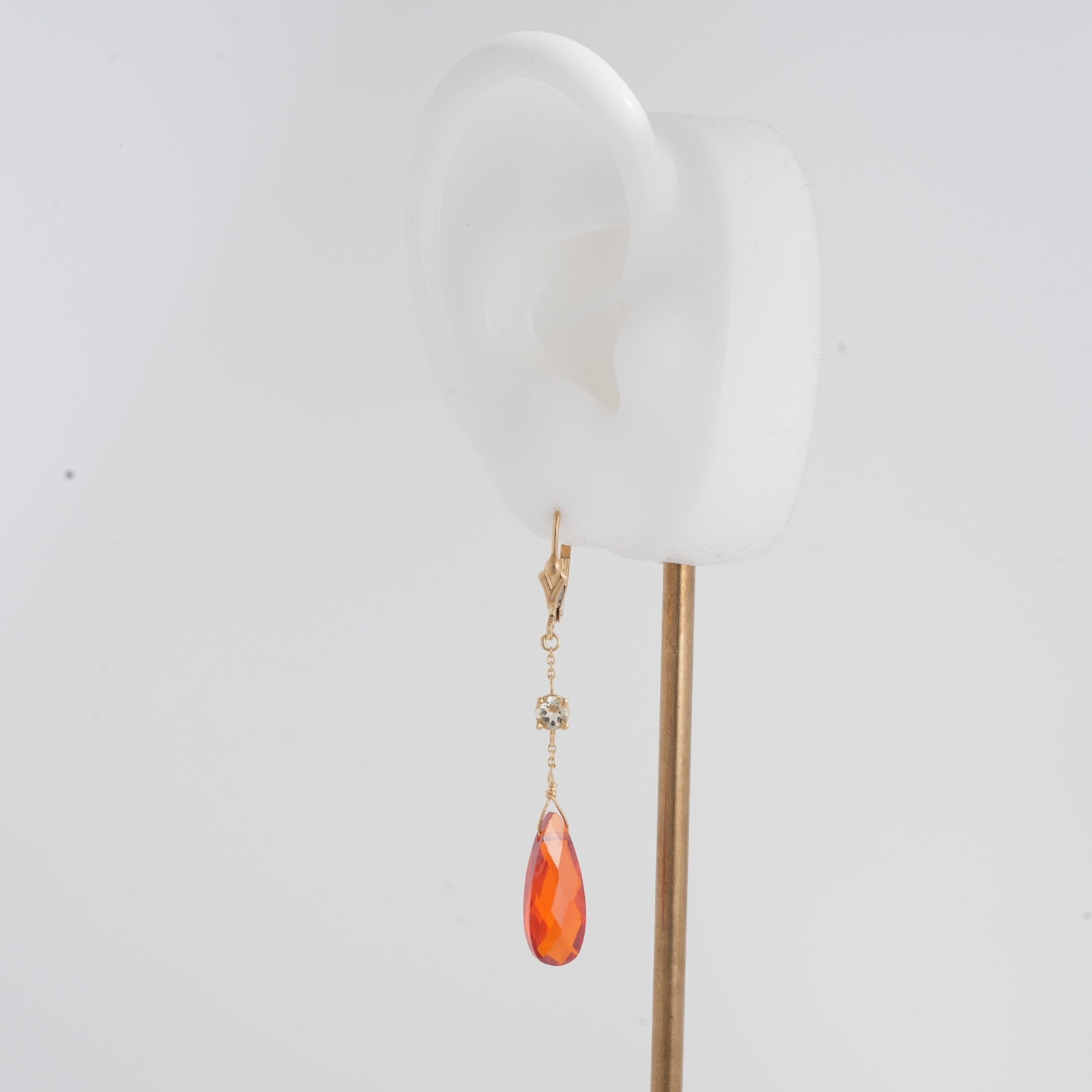 14K Gold Briolette Earrings Dangle Drop Faceted Red Orange Stones 2.25″ drop