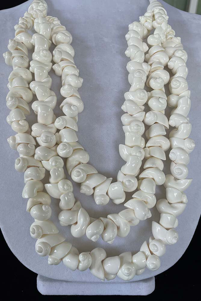 CHICO’S Statement White Faux Shell 3 Strands Long Chunky Necklace NWT $139