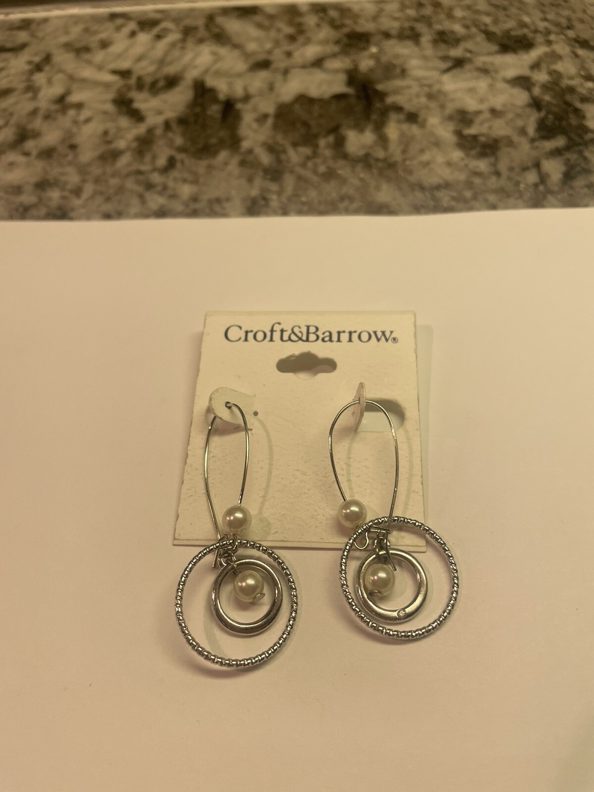 Croft & Barrow Kohl’s NWT Earrings Pierced Faux Pearl Dangle Silver Tone