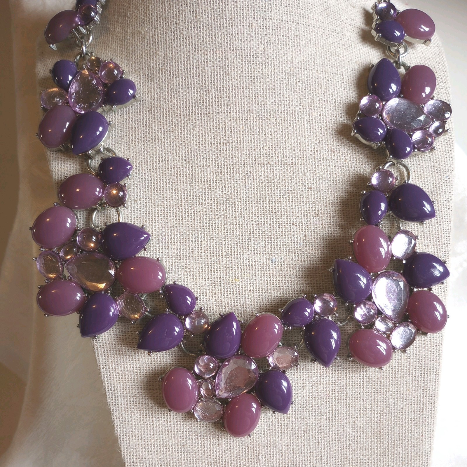 WHBM purple cabochon rose sparkling rhinestone bib statement 18″ Necklace