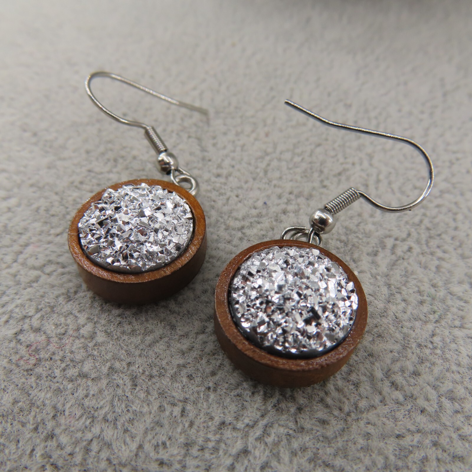 BRIGHT SILVER Faux Druzy Dangle Earrings Stainless Steel 12mm Wood Cabochon New