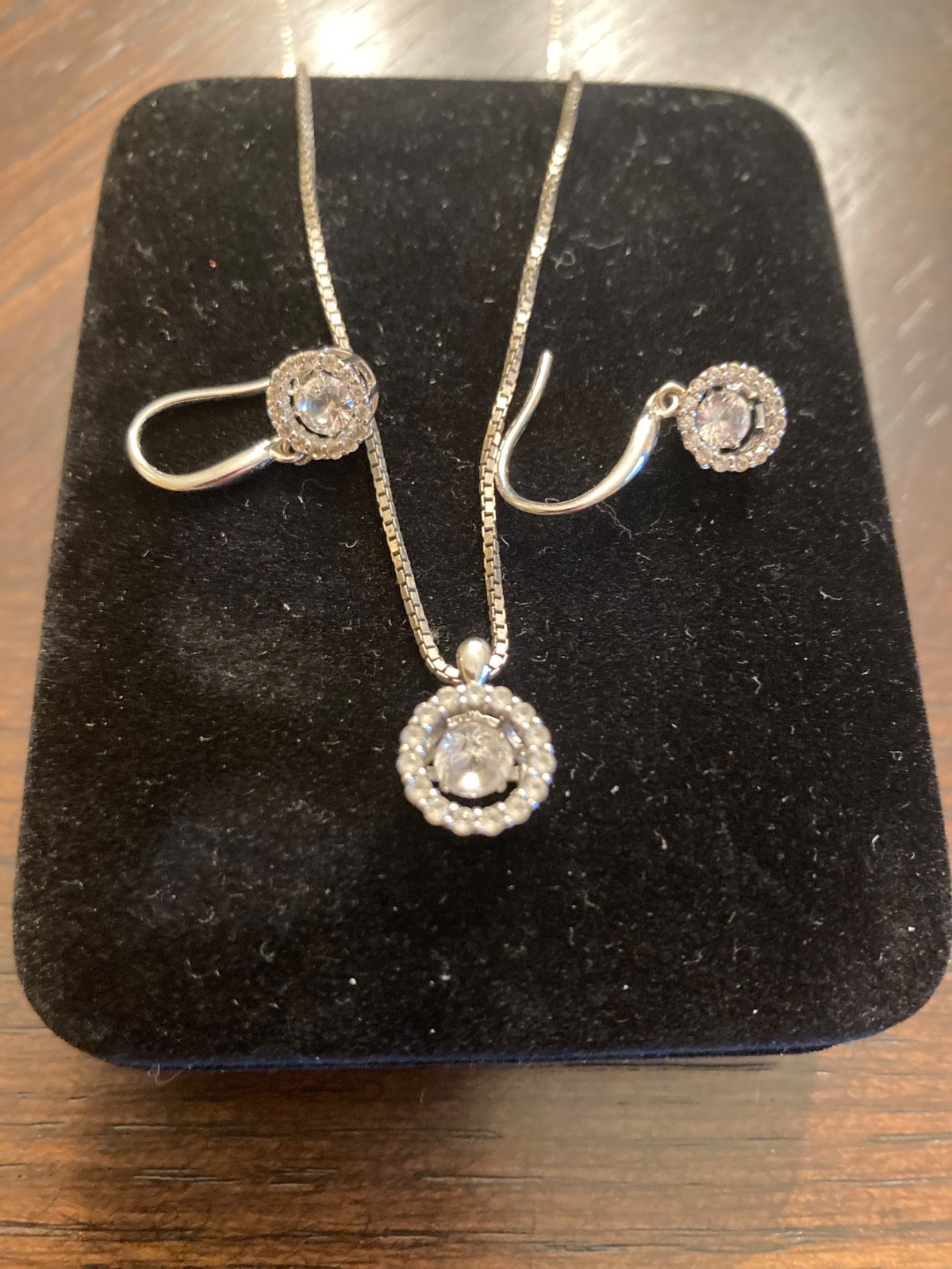 kay jewers earring and necklace set