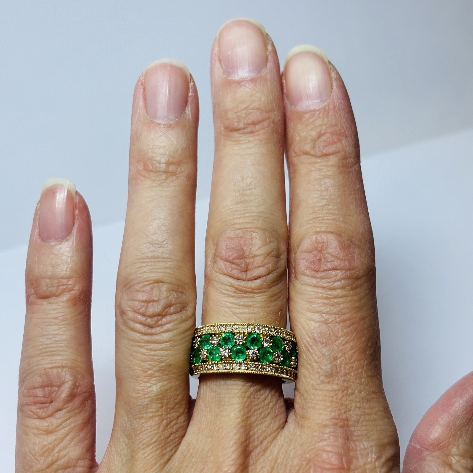 Effy 14K Gold Green Stone and Diamond Band Ring Size 7.25