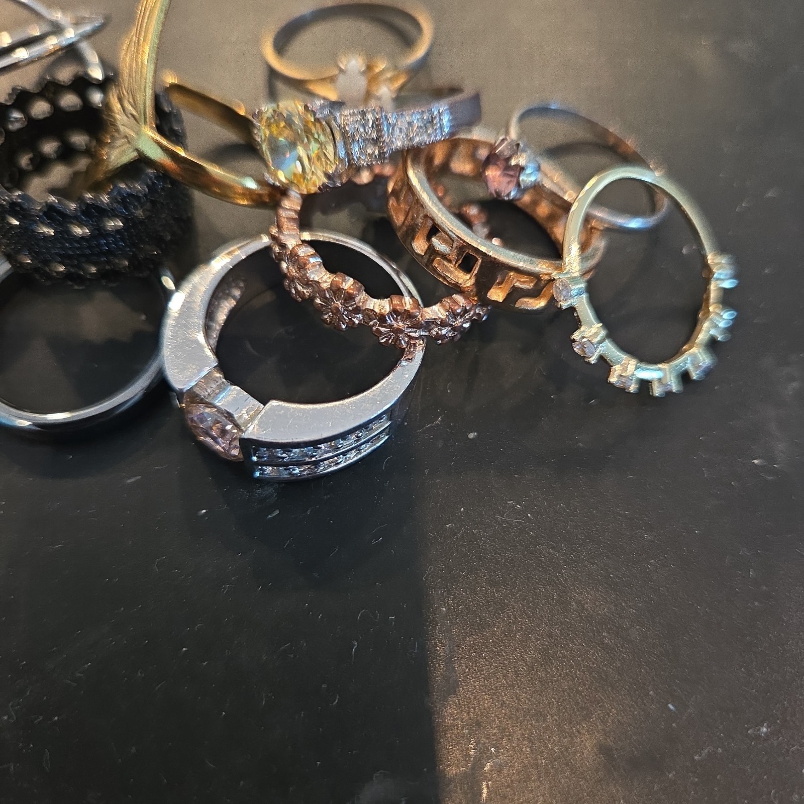Miscellaneous Rings mixed multicolor Rings Lot of 28 sz 7
