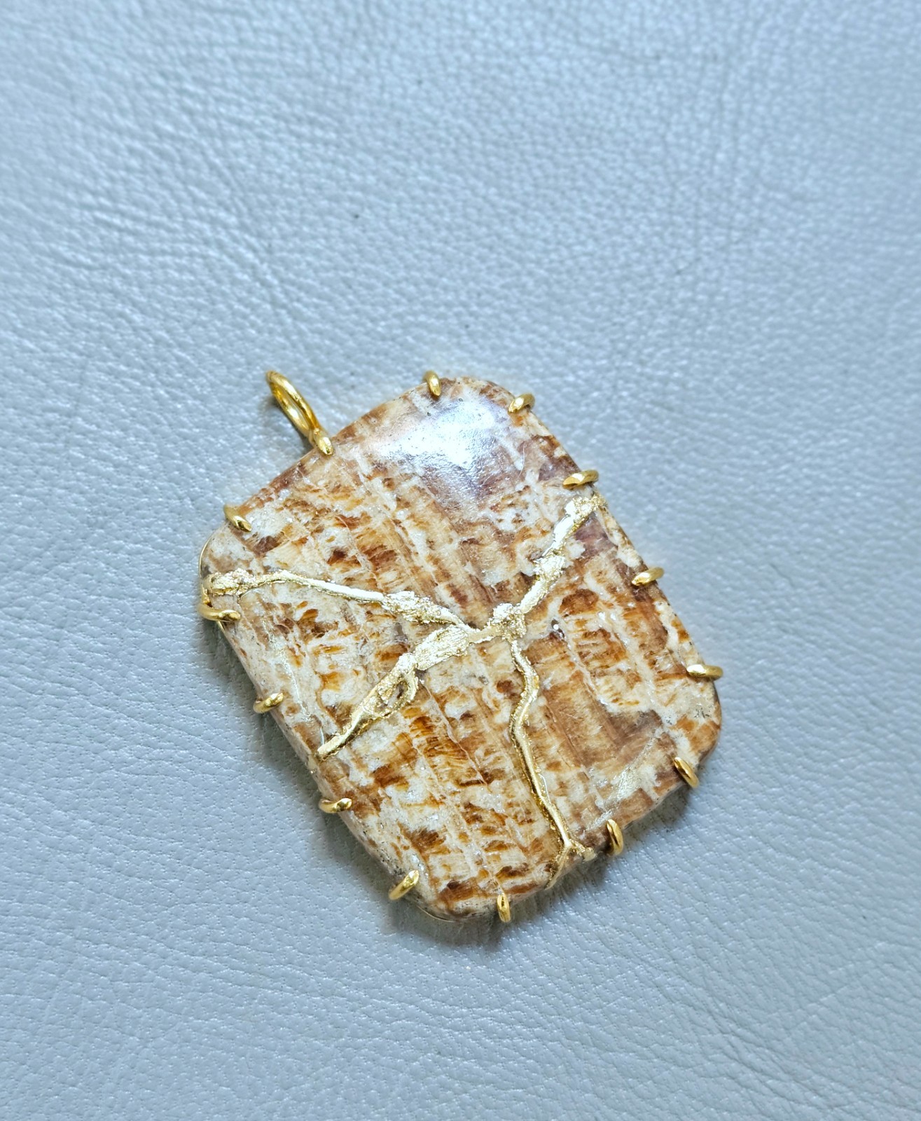 Necklace Aragonite Kintsugi Art Japanese Jewelry Handmade Gold Pendant